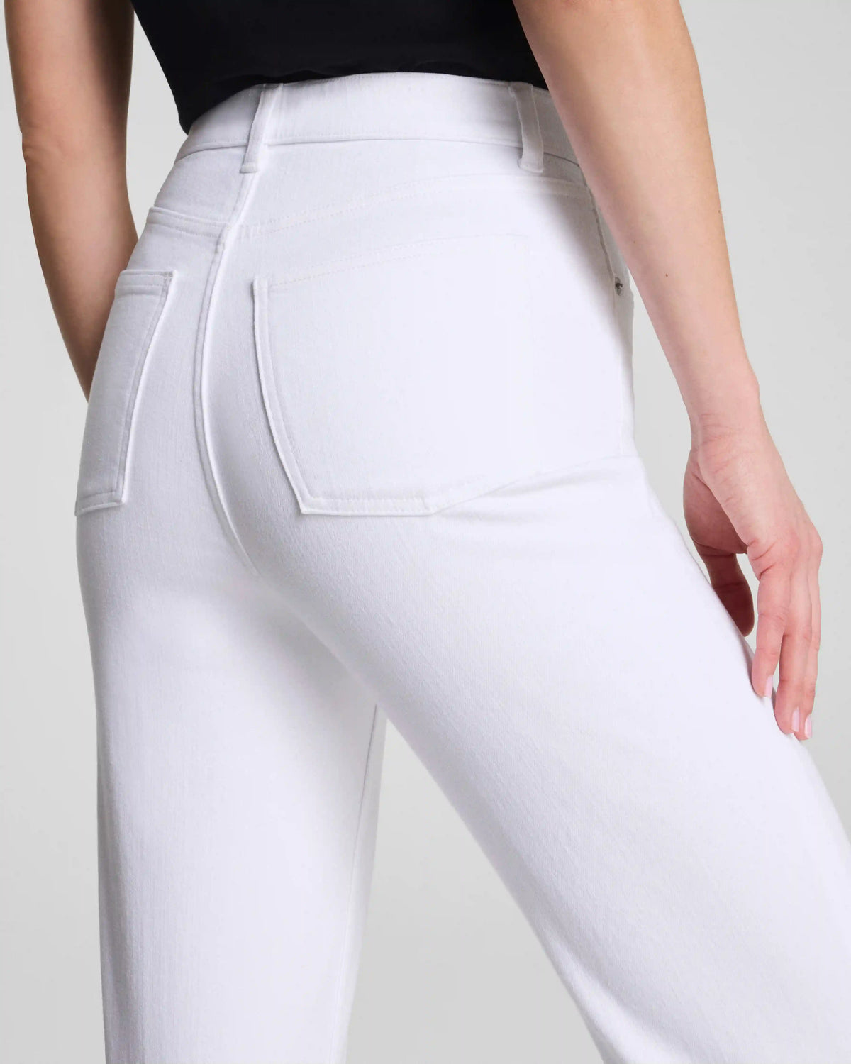 SPANXshape® Authentic 360 90s Straight Leg Jeans | Classic White