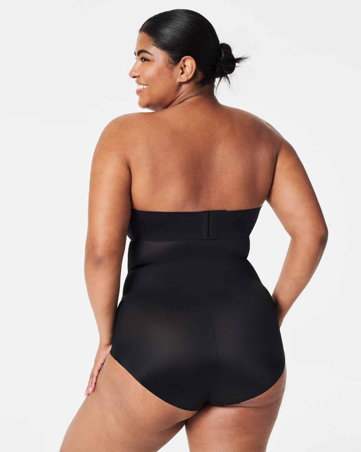 SPANXshape® Invisible High-Waisted Brief | Very Black