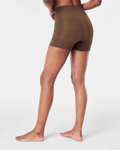 SPANXsculpt® Seamless Power Shorty | Chestnut Brown