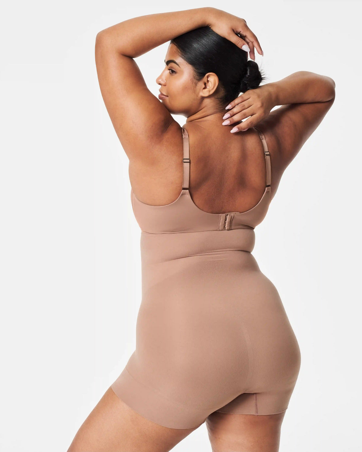 SPANXsculpt® Seamless Power High-Waisted Shorty | Cafe Au Lait