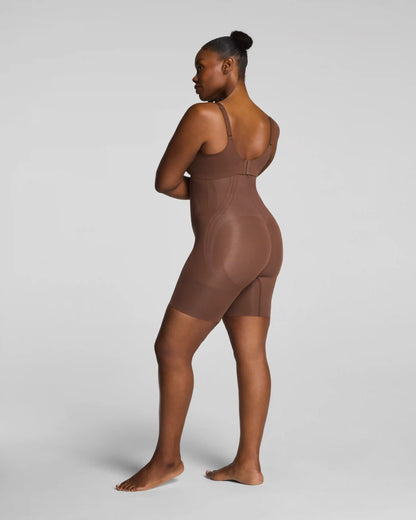 SPANXsculpt® GoFigure High-Waisted Mid-Thigh Short | Ganache