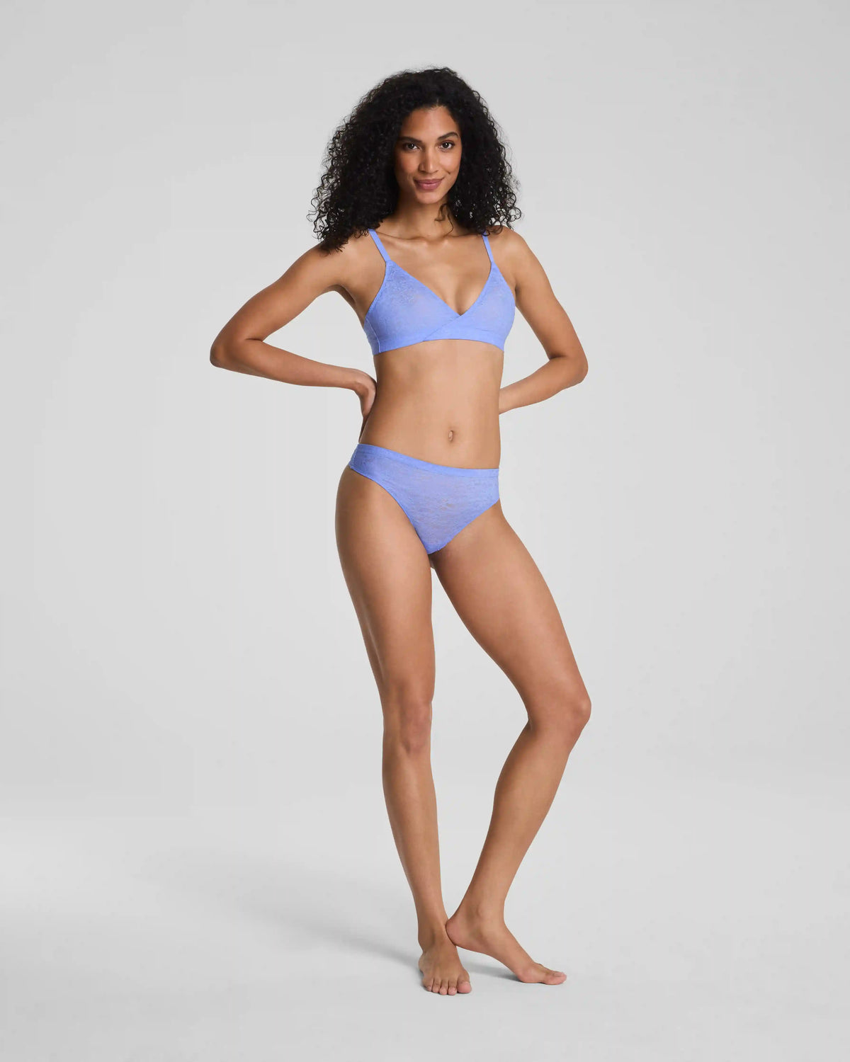 SPANXsupersmooth® Day to Date Night Lace Thong | Hyacinth