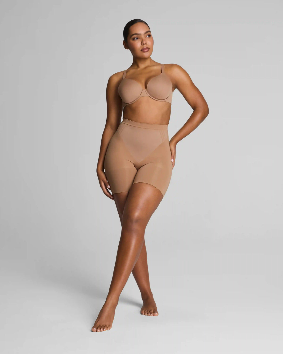 SPANXsculpt® GoFigure Mid-Thigh Short | Cinnamon