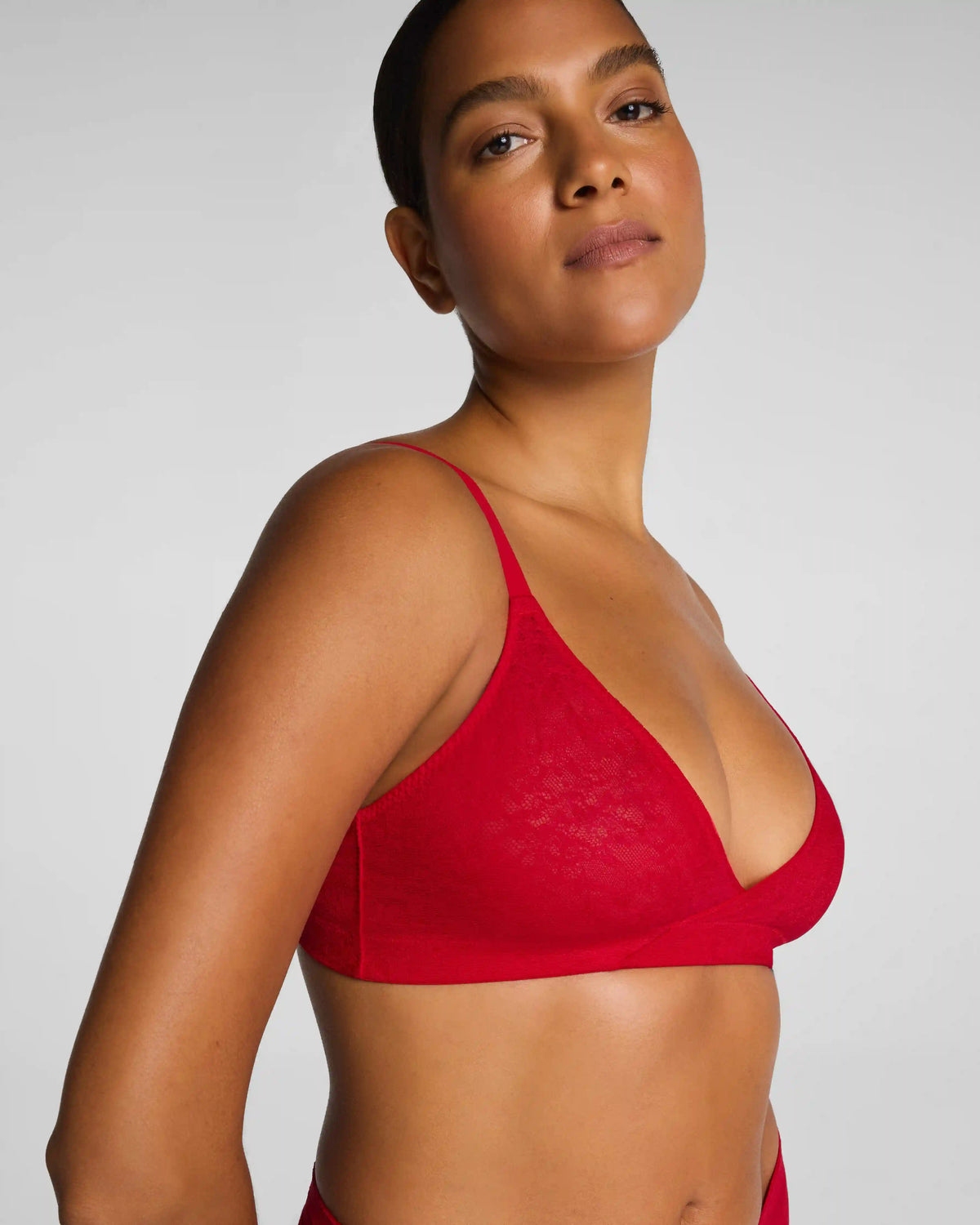 SPANXsupersmooth® Day to Date Night Lace Bralette | SPANX® Red