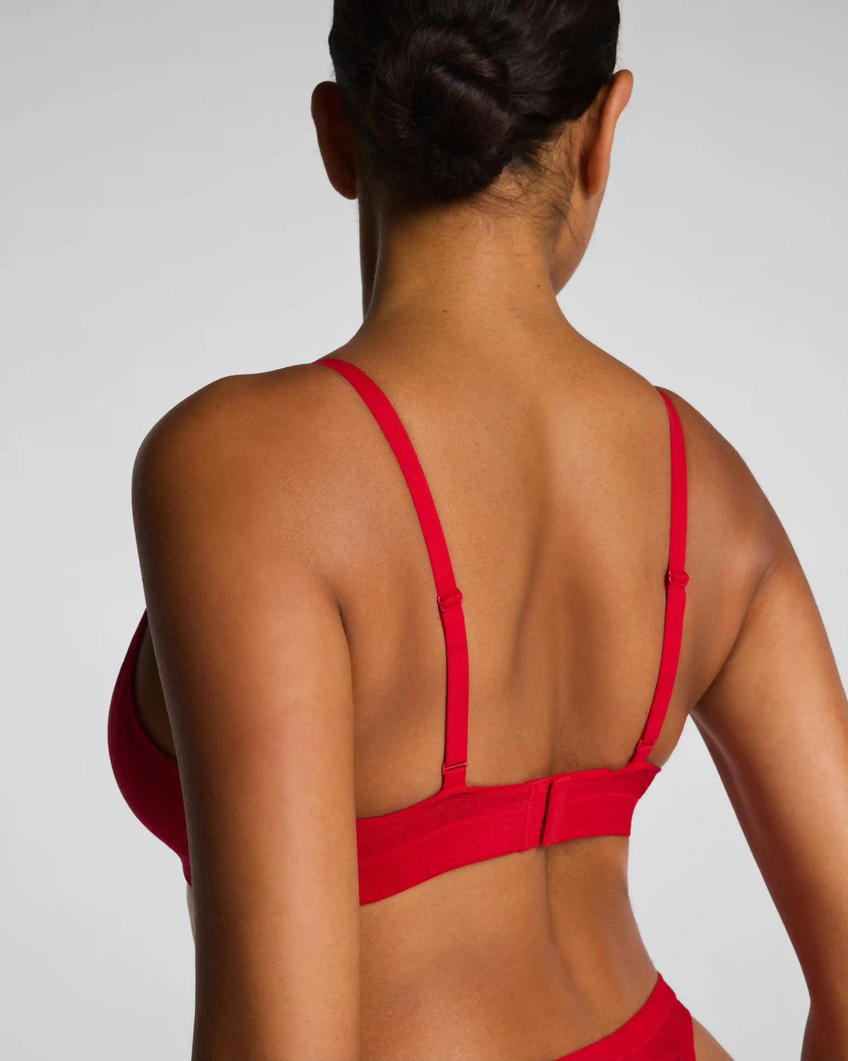 SPANXsupersmooth® Day to Date Night Lace Bralette | SPANX® Red
