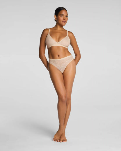 SPANXsupersmooth® Day to Date Night Lace Bralette | Toasted Coconut