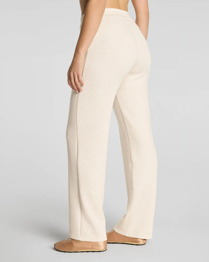 SPANX AirEssentials® Straight Leg Pant | Oatmeal Heather