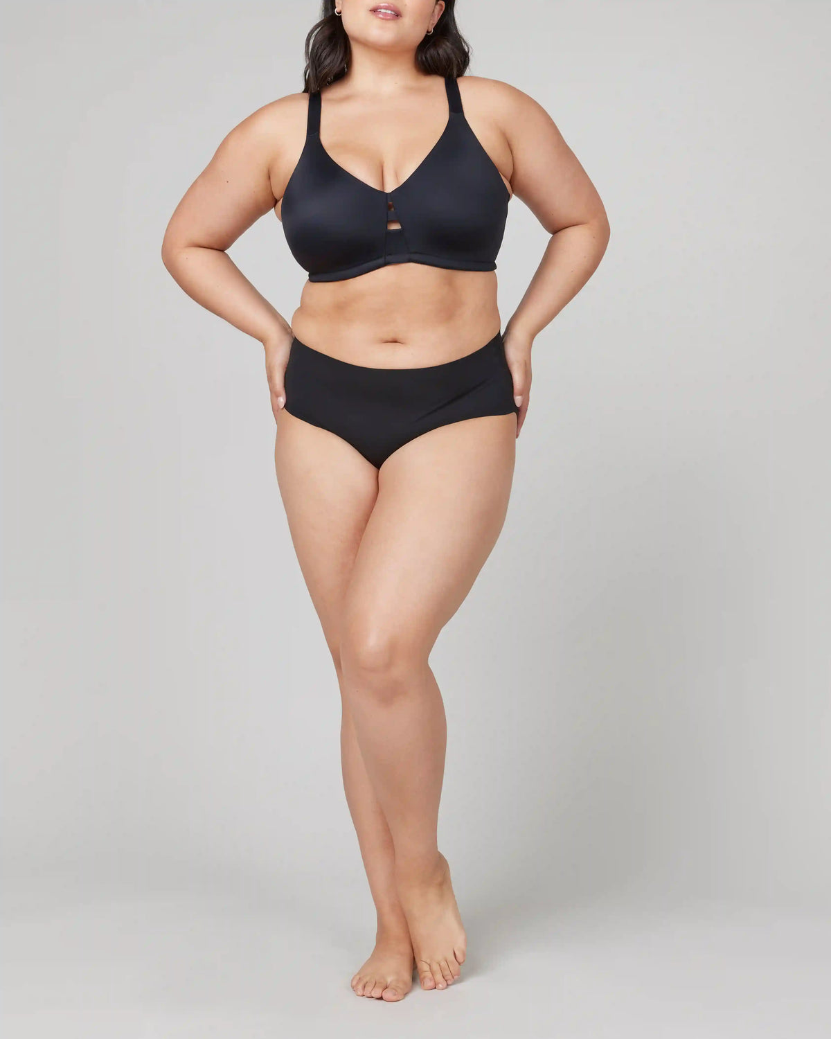 SPANX® Low Profile Wireless Minimizer Bra | Very Black