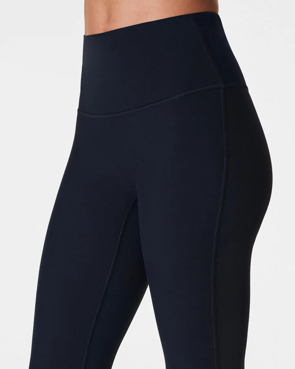 SPANXsmooth® OnForm Micro Flare Pant | Very Black