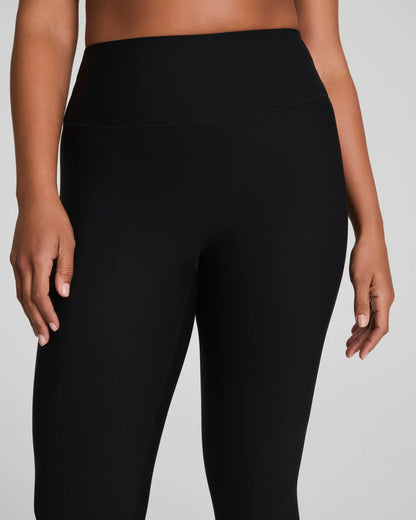 SPANXsmooth® OnForm Cropped Leggings, 19" | Very Black