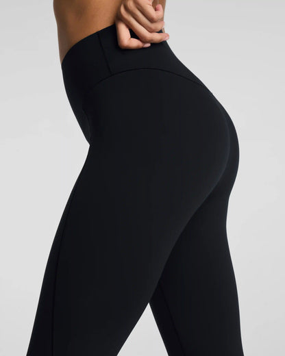 SPANXshape® PowerPlay 7/8 Leggings | Very Black