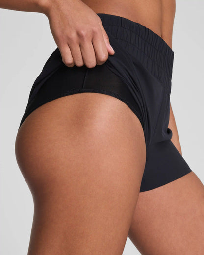 SPANX® BoostUp Cinched Run Short with StayCool Tech, 3" | Very Black